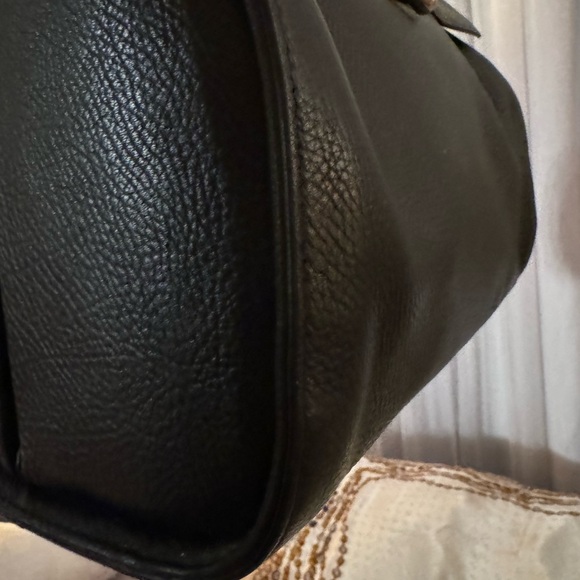 Balenciaga tube round bag in black leather - Picture 7 of 13